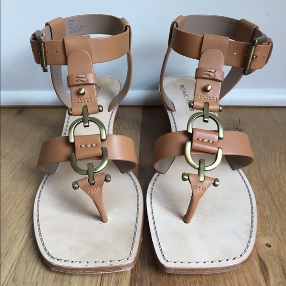 donald pliner dena sandals